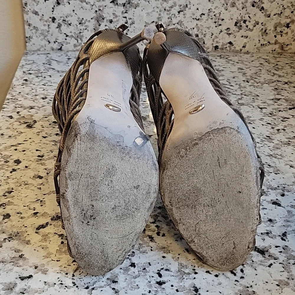 Exquisite pair of Sergio Rossi heels sz 9 - Picture 9 of 15
